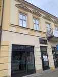Do wynajęcia lokal 100 m2, I piętro, centrum Dąbrowy Tarnowskiej.