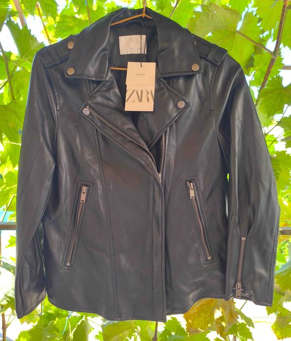 Куртка дівчача ZARA 140см