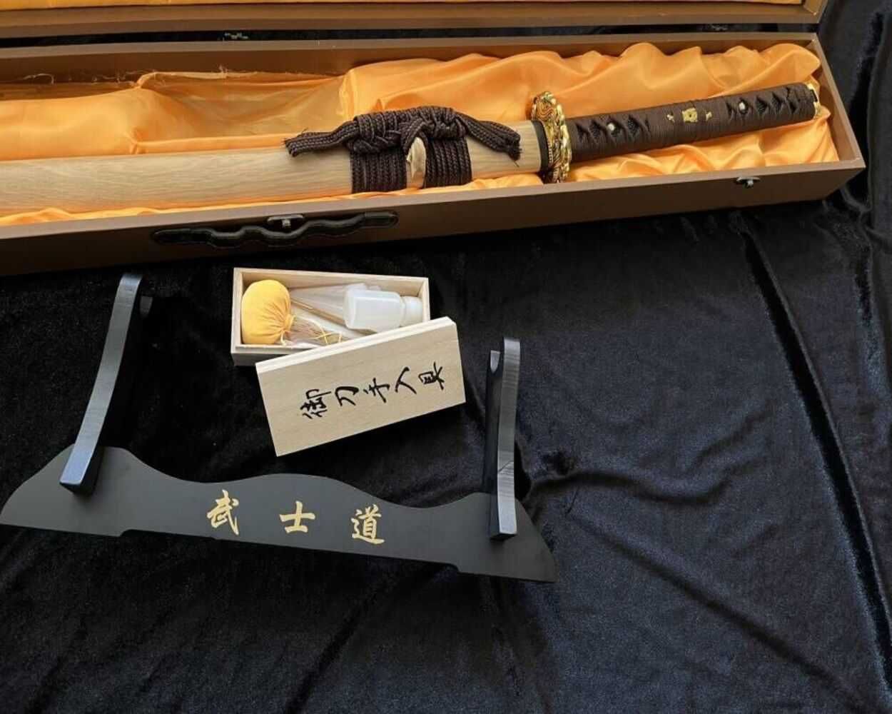 Miecz Katana Trening Damas Skrzynia Stojak Zestaw Do Konserwacji Ds076