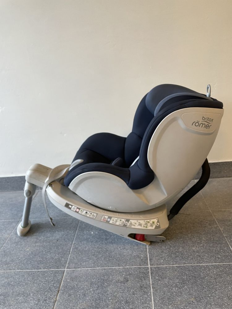 Britax romer dual fix