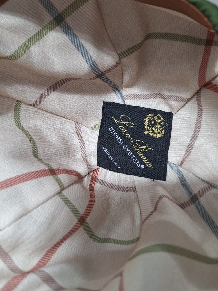 Loro piana   czapka z  daszkiem