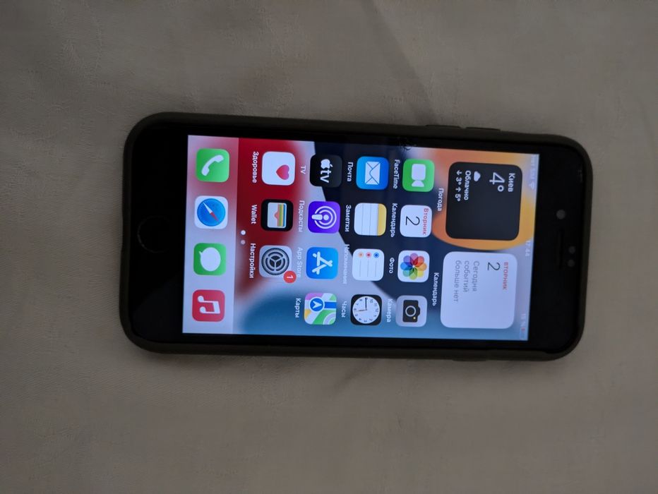 Продам iPhone 7  32GB !!Терміново!!