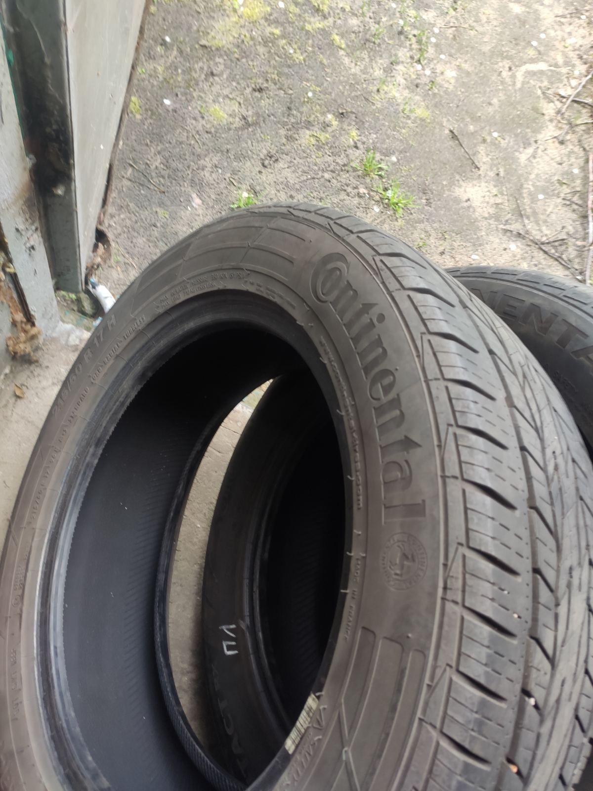 Шини Контіненталь лето 215/60R17