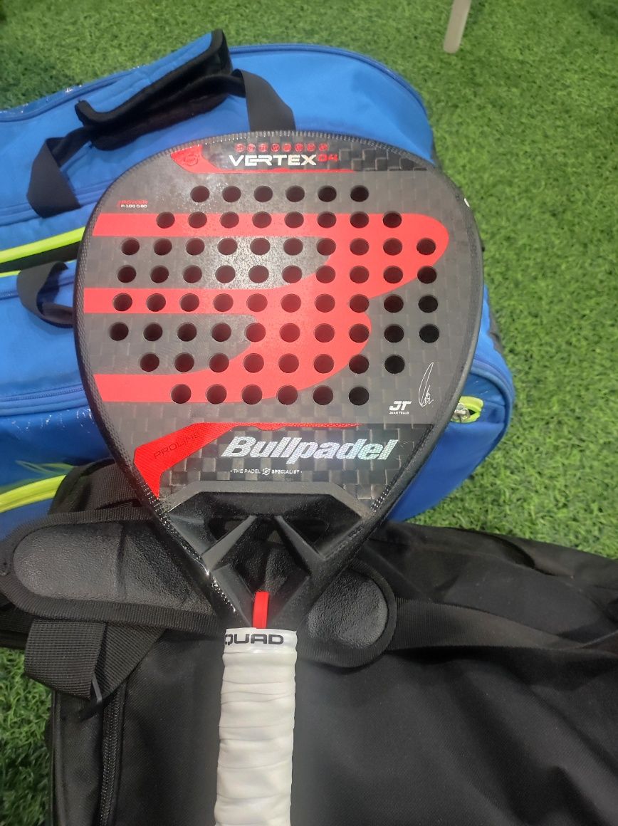 Bullpadel Vertex 04