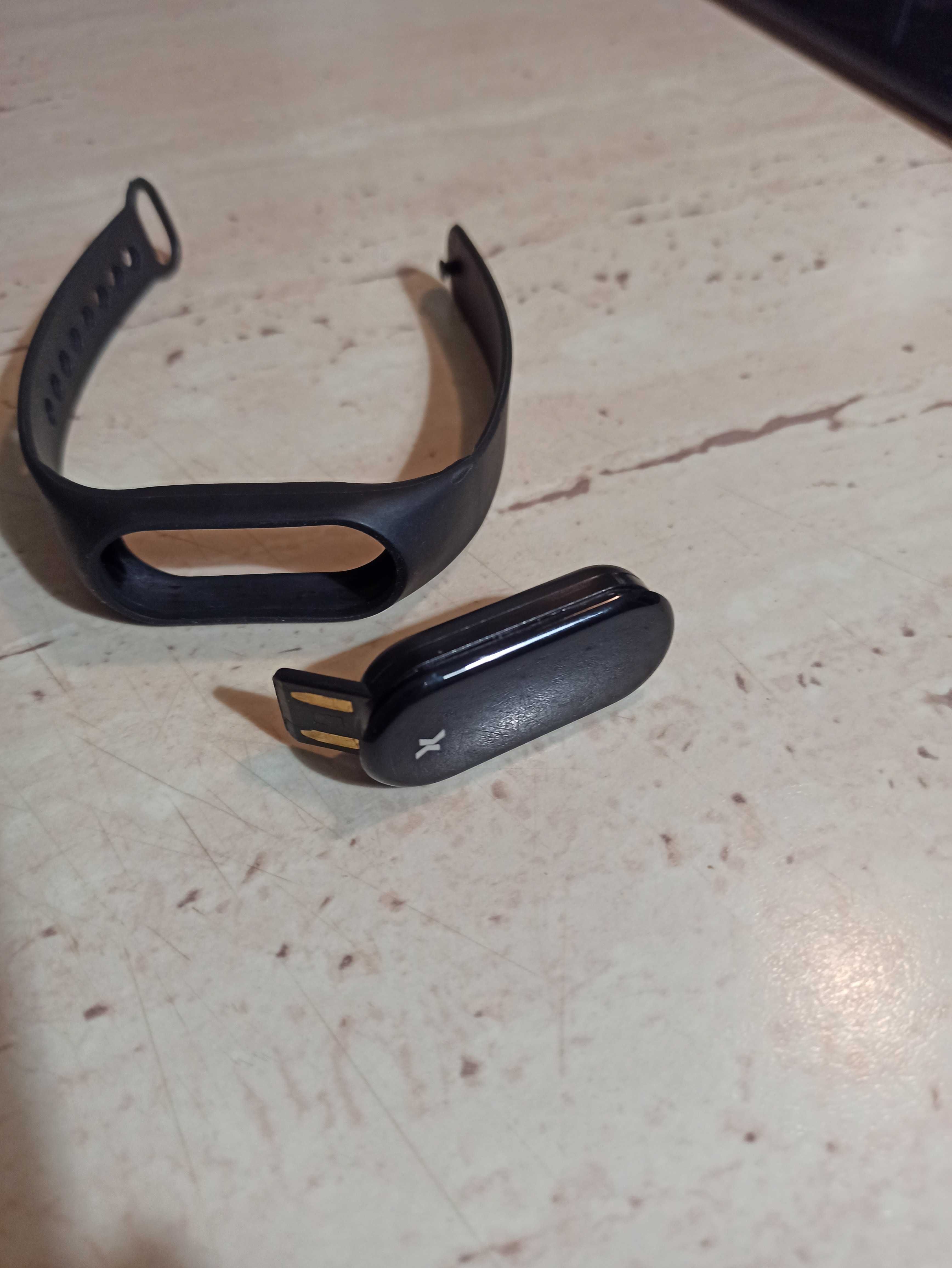 Opaska smartband Maxcom