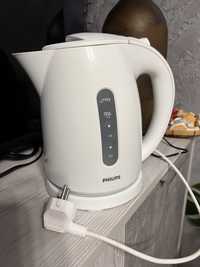 Электрочайник PHILIPS HD4646