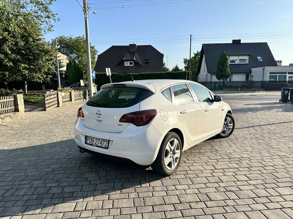 Opel Astra J 2.0 CDTI 160KM Zadbana! Bez wkładu!
