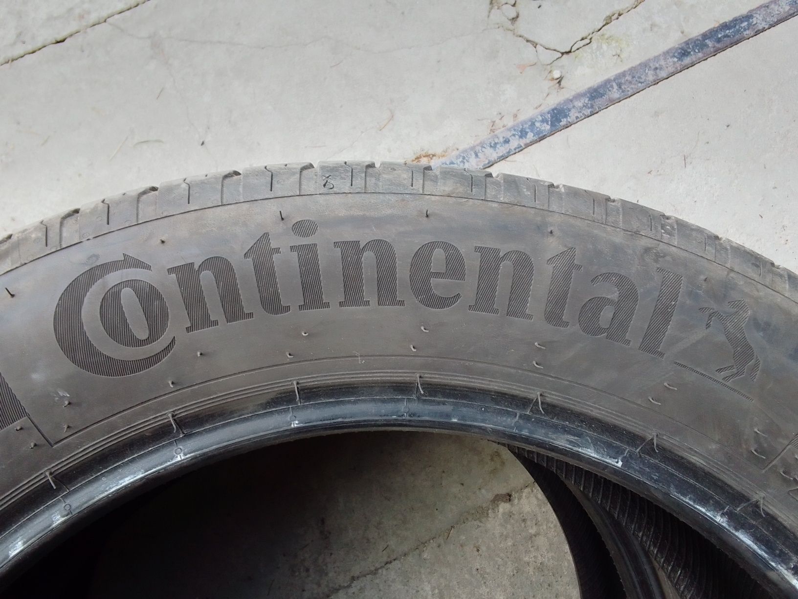 Cena za 2 Opony letnie 235/55r18 CONTINENTAL 2020r
