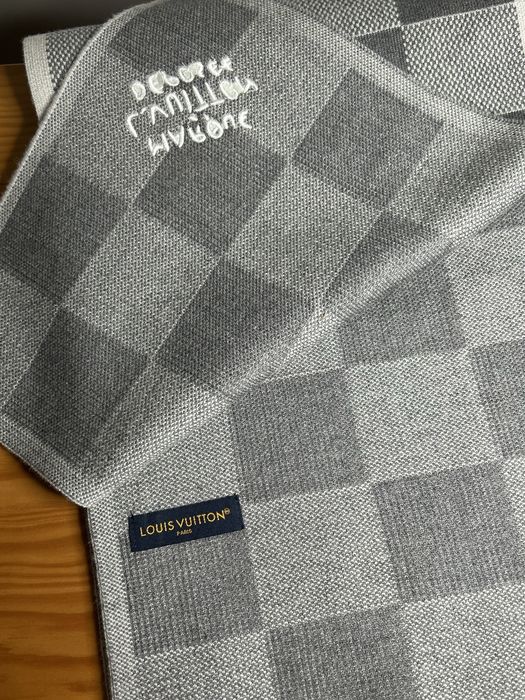 Conjunto gorro e cachecol louis vuitton