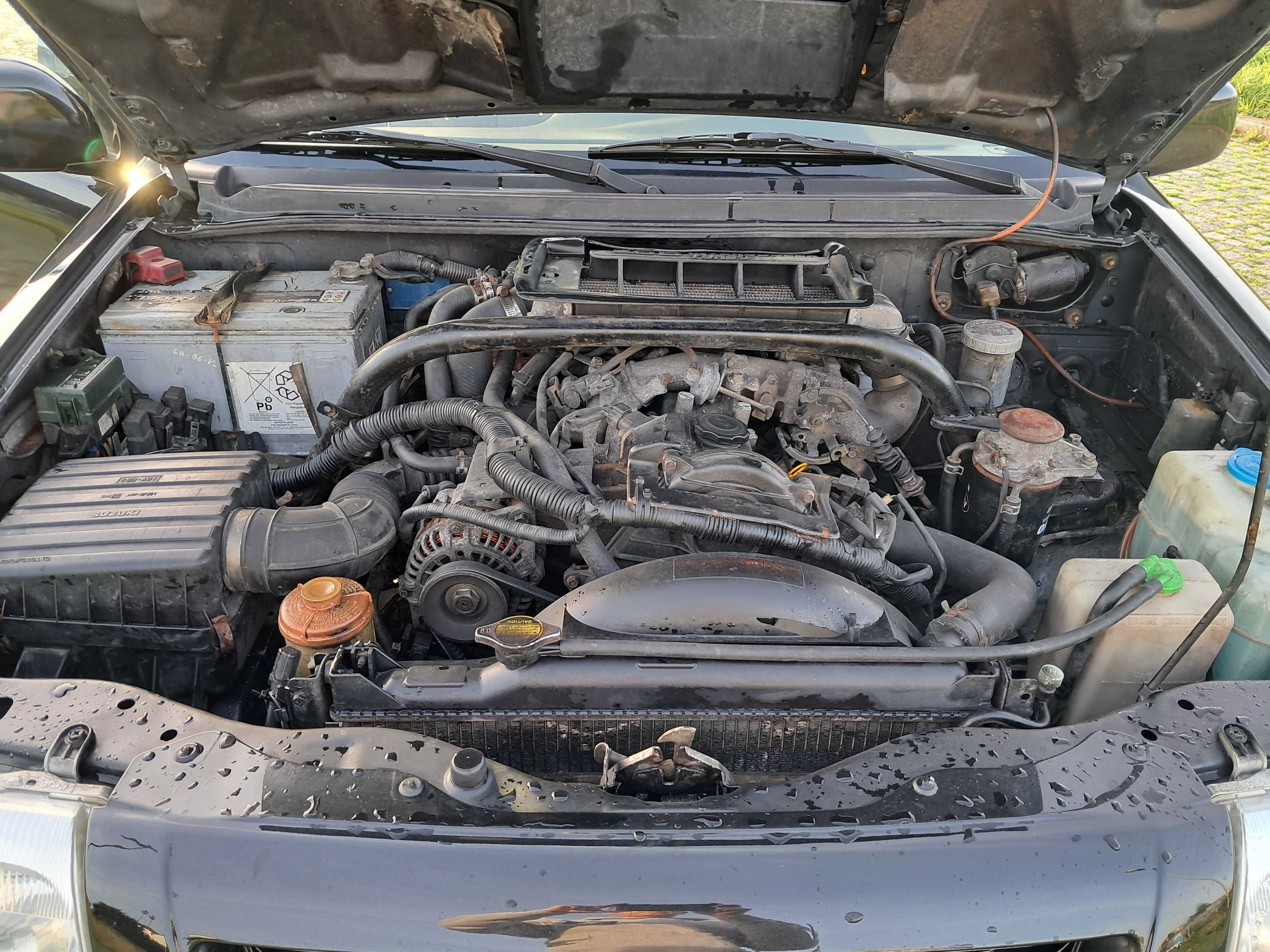 Jipe Grand Vitara Ano 2000 Preto