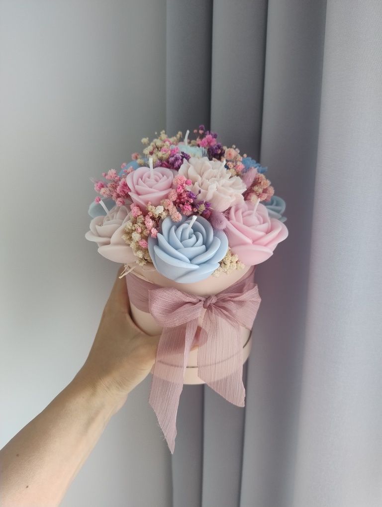 Flower box ze świec sojowych. Prezent/ podziekowanie