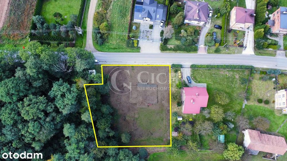 Atrakcyjna działka  z potencjałem w Błoniu.