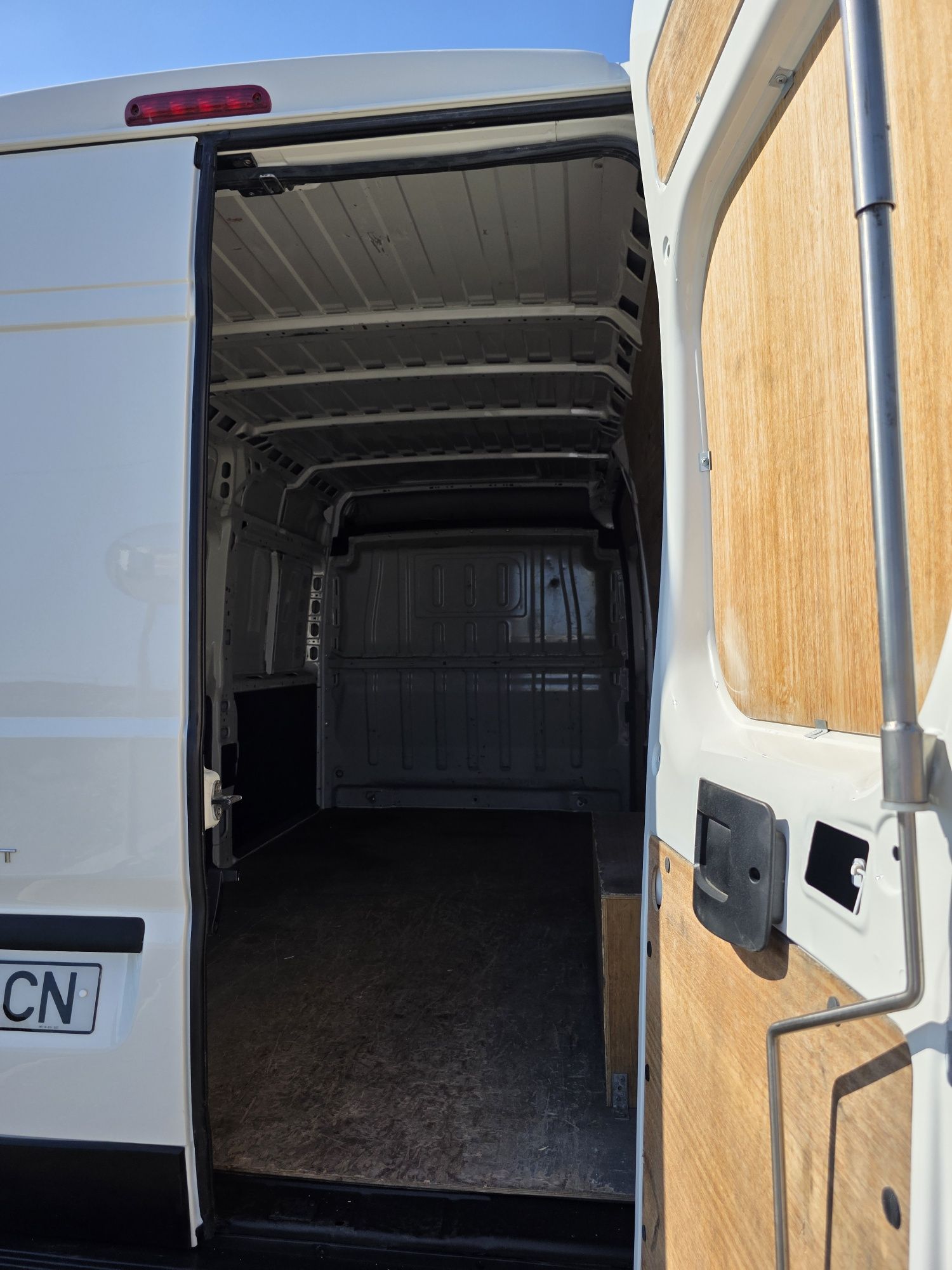 Peugeot Boxer Van 2.2 Hdi