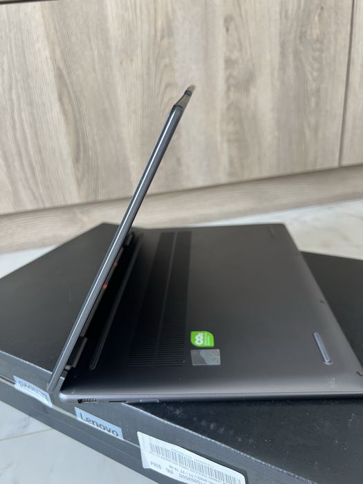 Lenovo Yoga C7 14IRL8 + ubezpieczenie do 28.11.2026