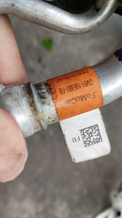 Патрубок трубка шланг Ford Escape Kuga mk2