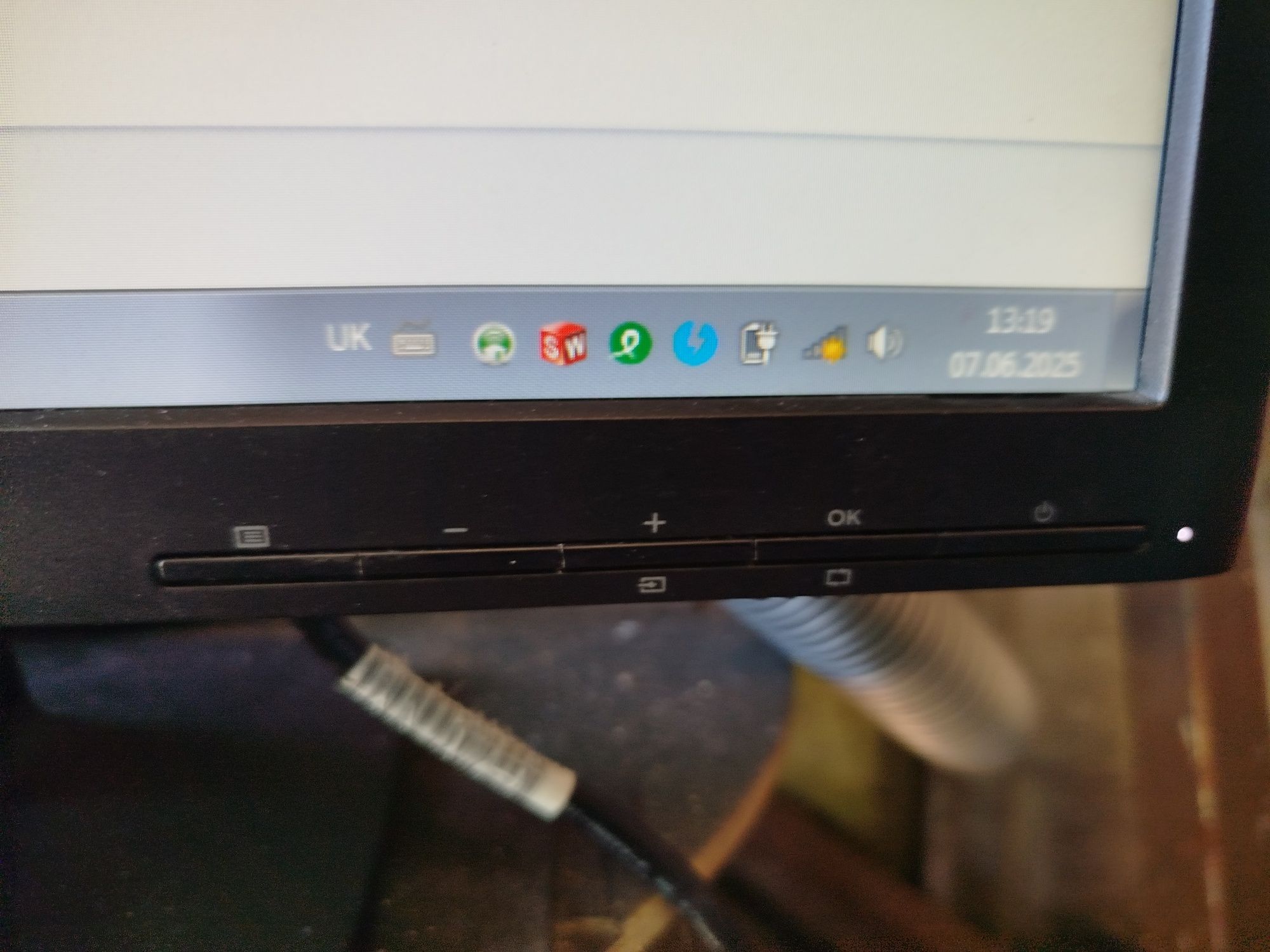 Монитор hp P202 20"