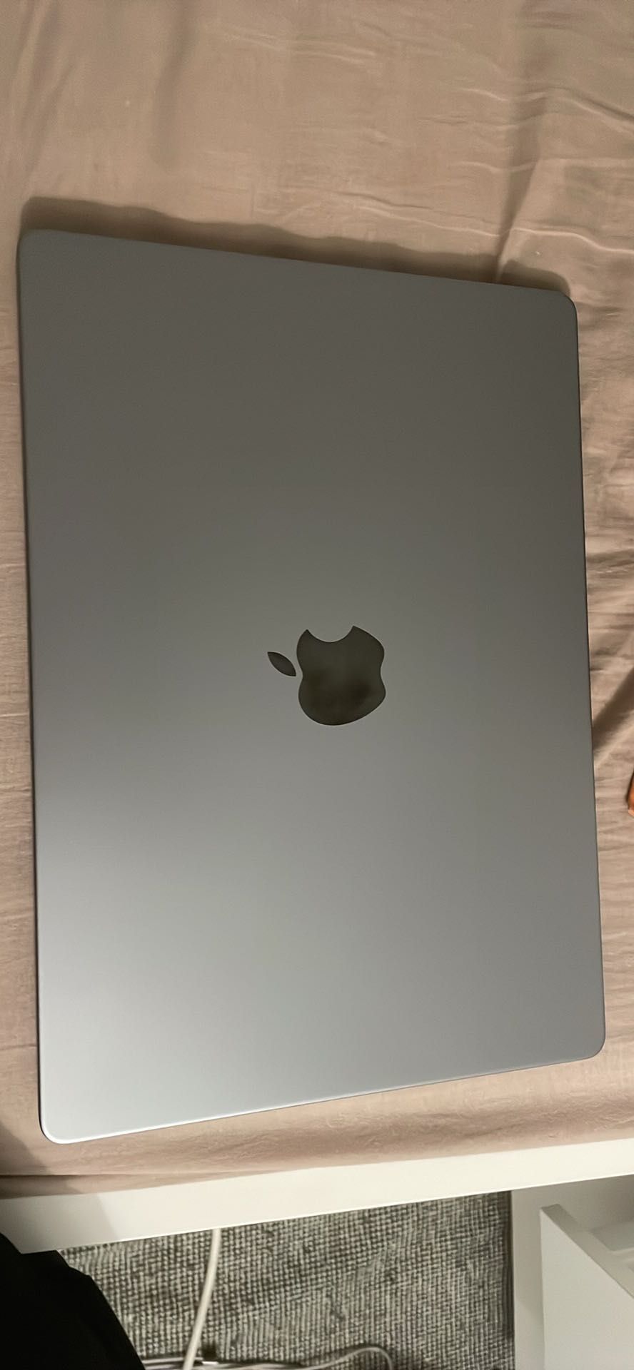 Macbook Pro 14” M2 1Tb