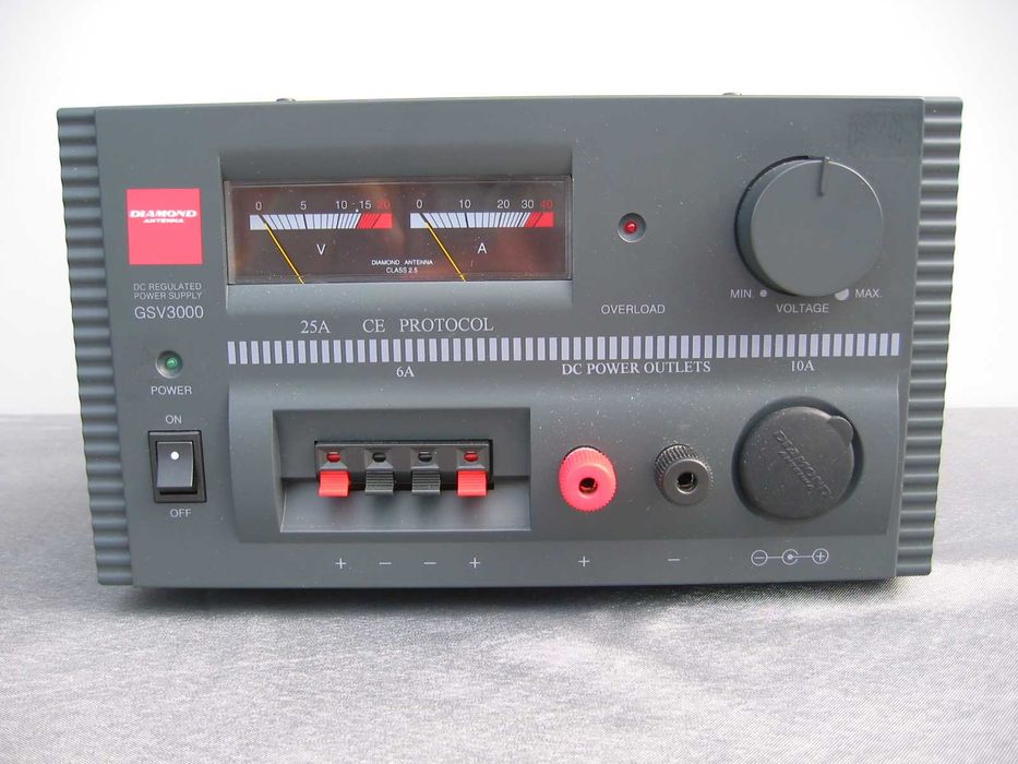 Radioamador - Fonte de Alimentação Diamond GSV3000