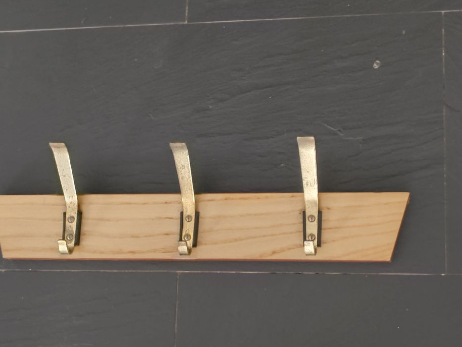 Wieszak w stylu art deco