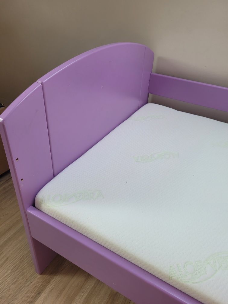 Łóżko pojedyncze dziecece dziewczęce 90x160 barierka fioletowo liliowe