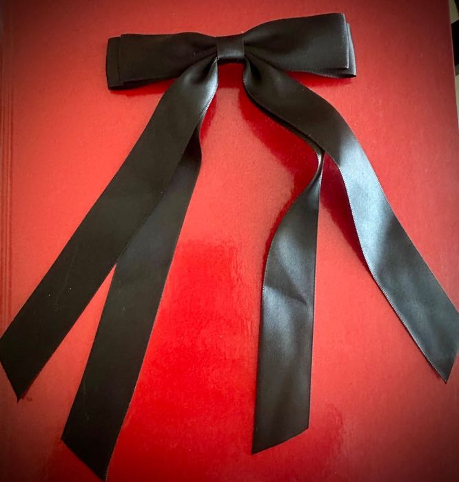 Elegancka spinka do włosów kokarda wstążkę długa czarna