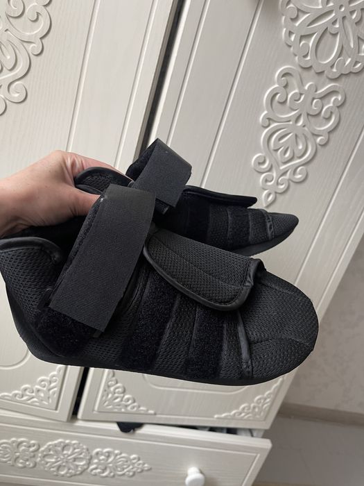 Універсальний медецинський тапок Kerraped по довжині 25 см