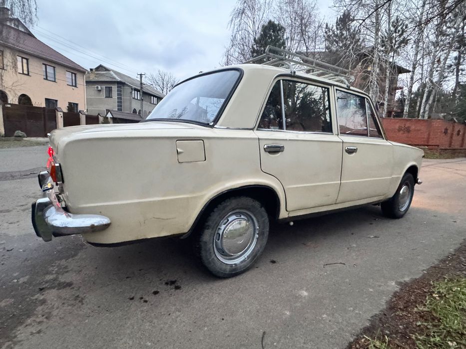 ВАЗ 2101 капсула часу, колекційний автомобіль 1973 року випуску