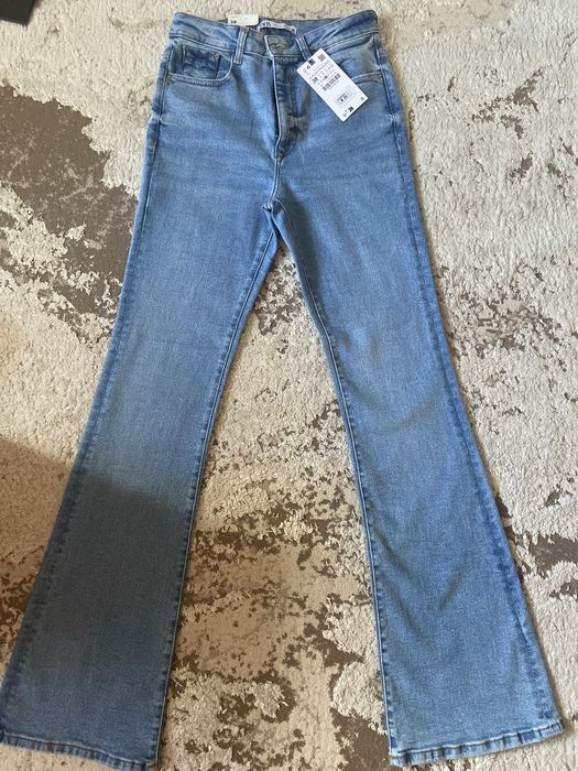 Джинси Зара flare fit