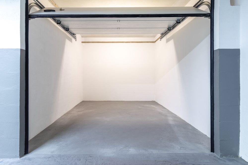 Garagem Box - 16m2 - Rua dos 4 Caminhos
