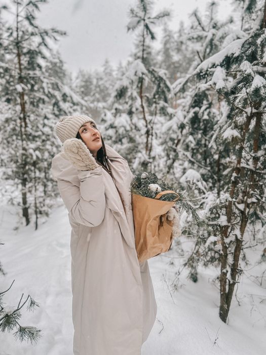 Теплий зимовий пуховик