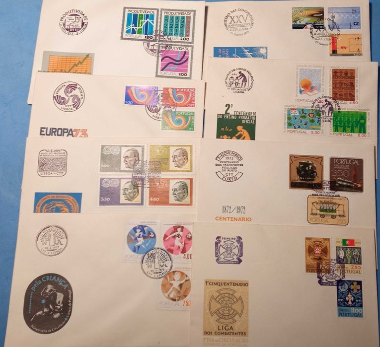 Envelope subscrito com selos