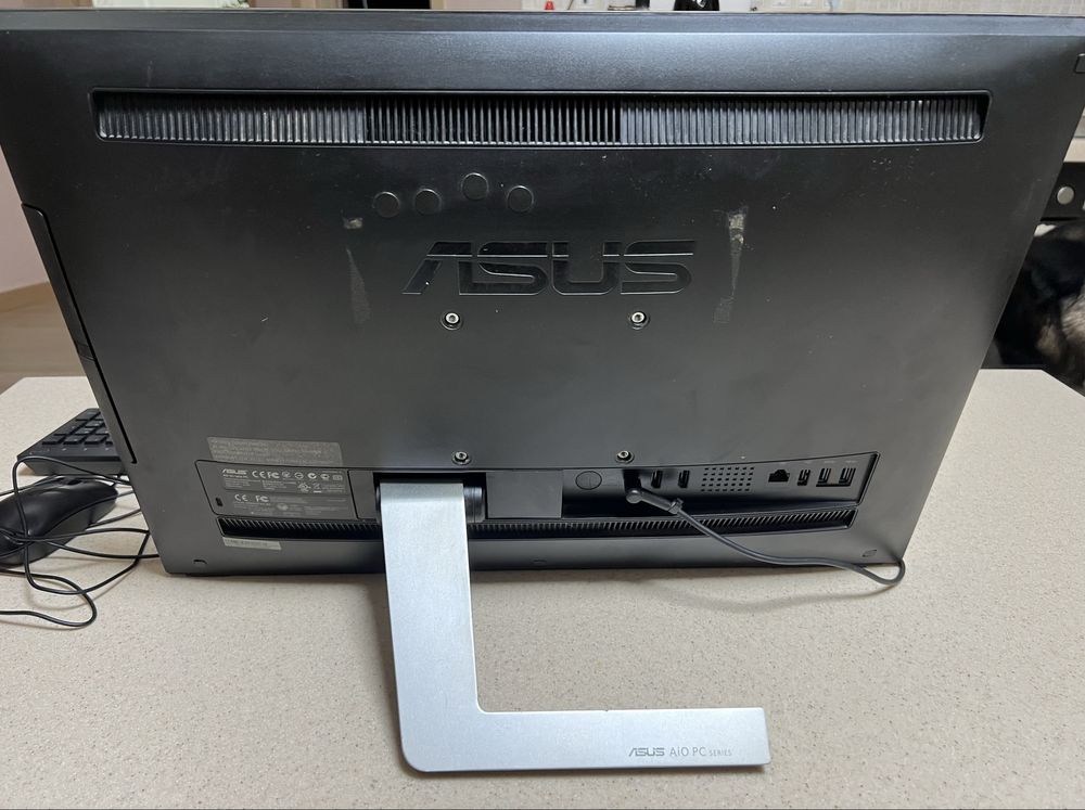 Моноблок ASUS ET2220I All-in-One PC