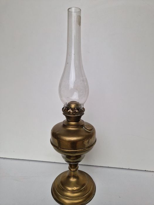 Lampka naftowa wys 47 cm