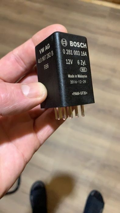 Реле СВЕЧ НАКАЛИВАНИЯ AUDI Q7 A8 3. 0 TDI 0281003164 4L0 907 282 B