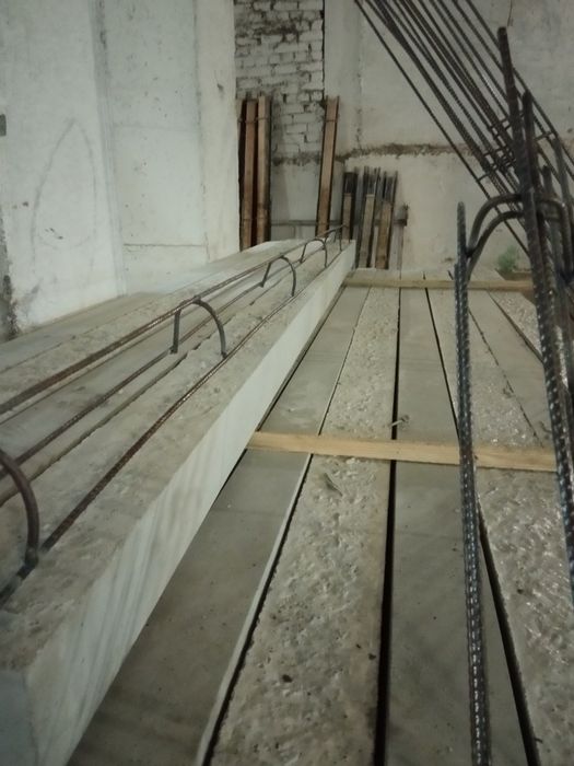 Стовпчики бетонні (столбики бетонные)сітка рябиця