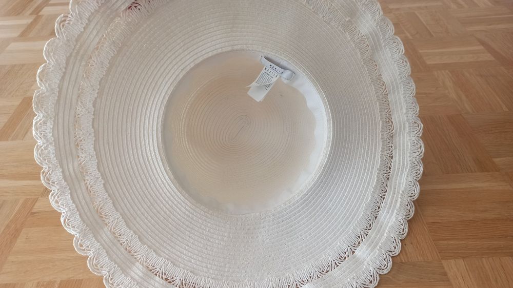 Letni kapelusz damski