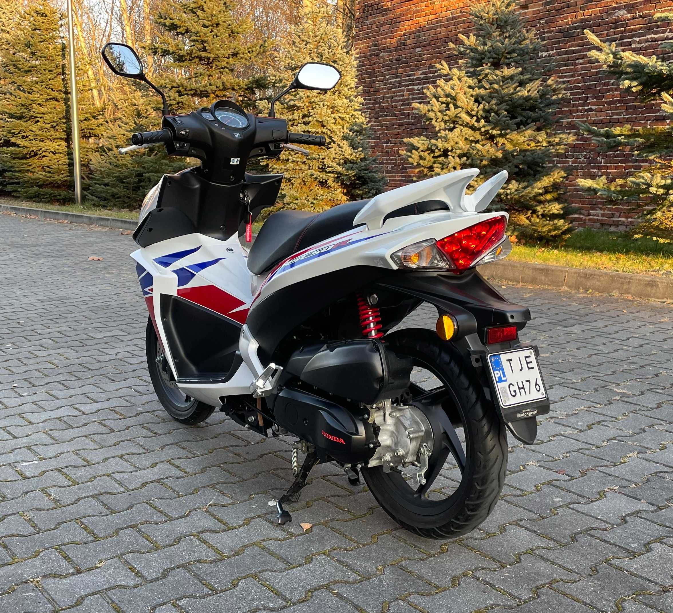 Honda NSC 50R 4T