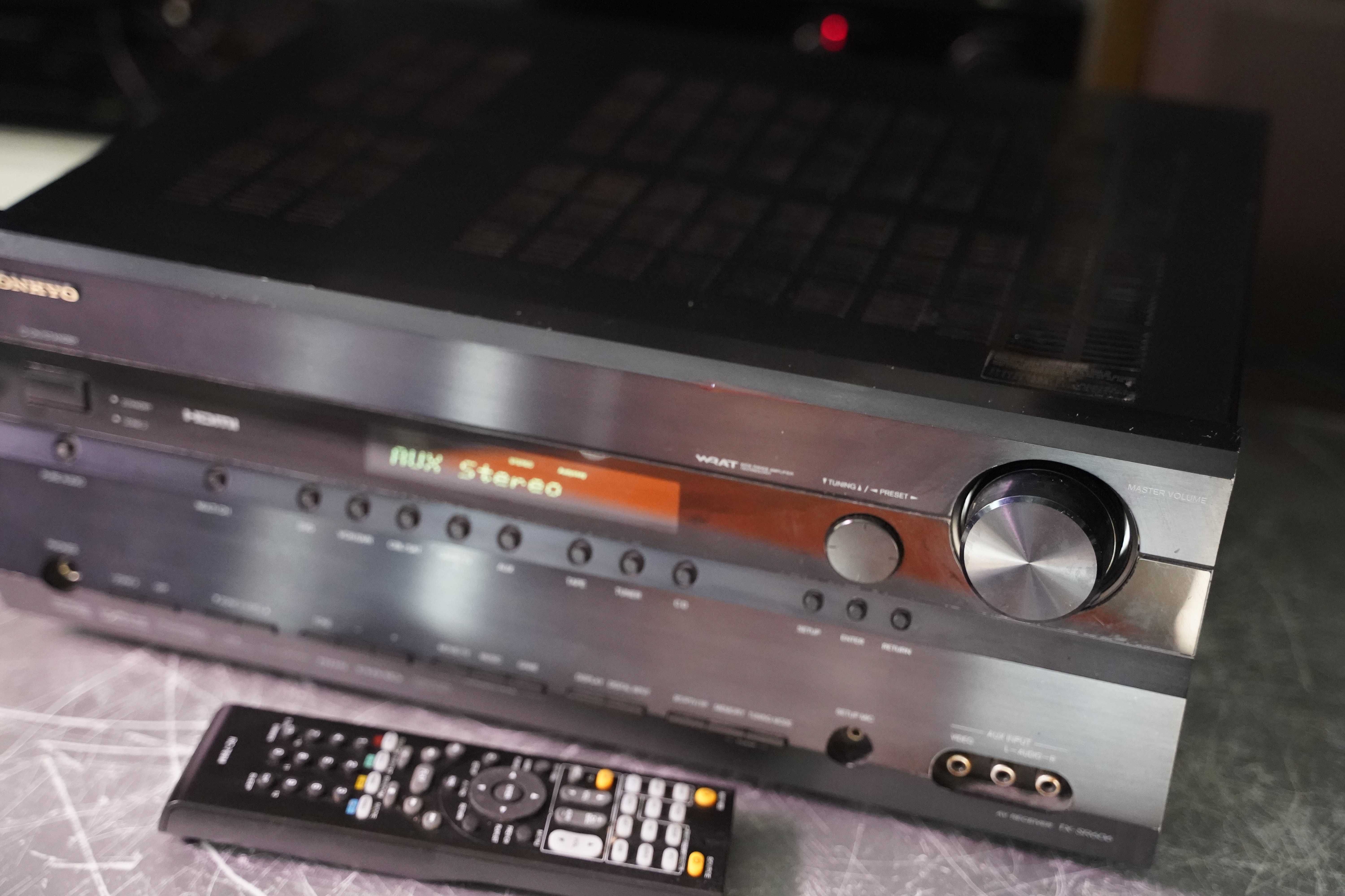 Amplituner kina domowego ONKYO  japoński-moc 5x90W