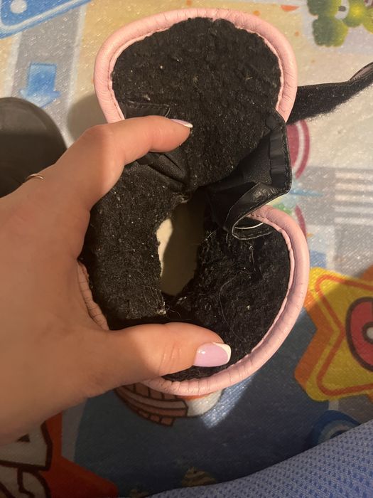 Зимові чобітки на дівчинку