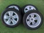 Pneus com jantes MINI