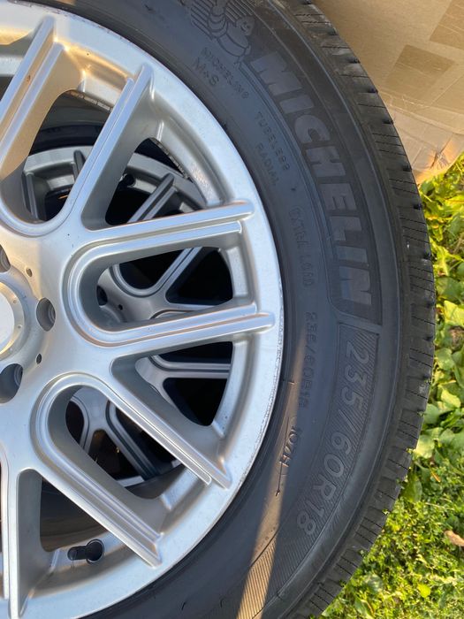 Opony Michelin defender LTX 235/60/18 4szt