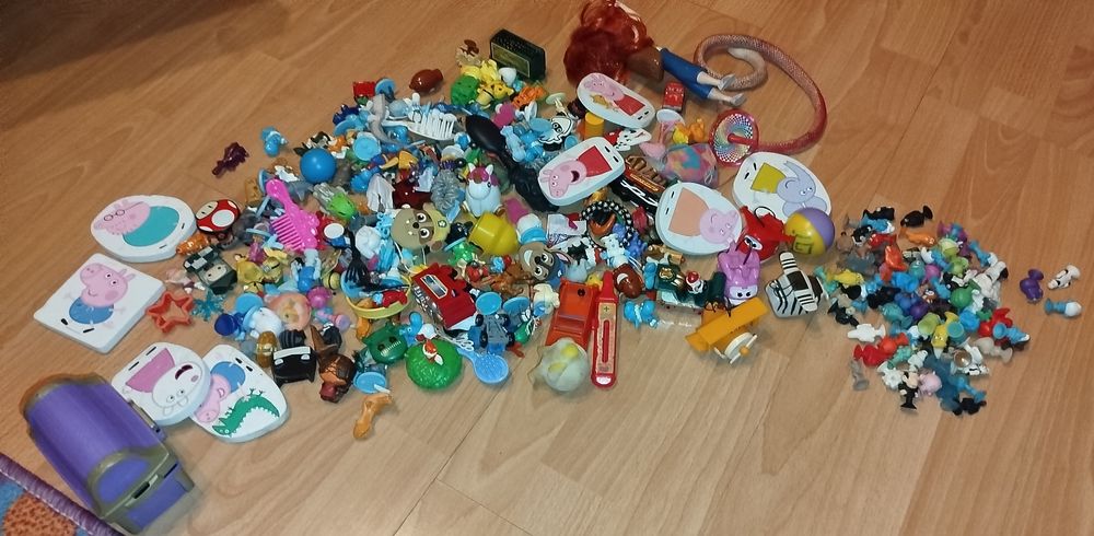 Figurki, różności,super wings