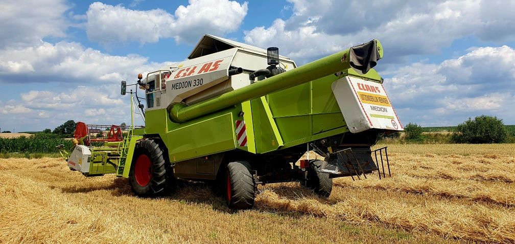 Claas Medion 330 r2006 4x4 Sieczkarnia skladany heder bardzo dobry sta