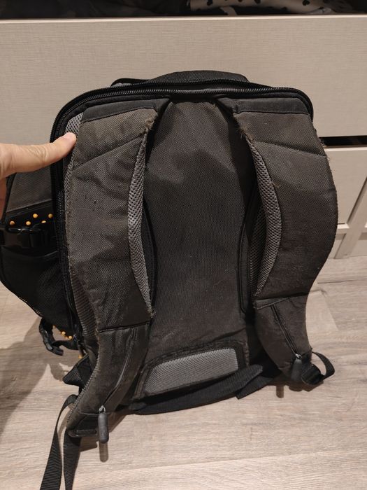 Mochila Fotogafia Case Logic SLRC-4 SLR  e portátil