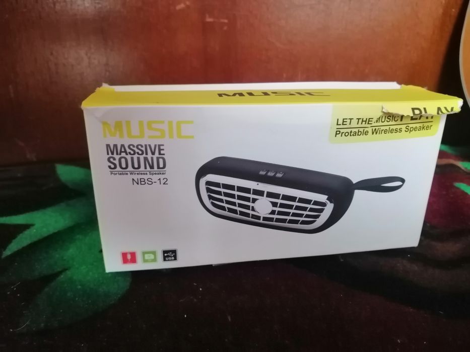 Портативная блютуз- колонка.