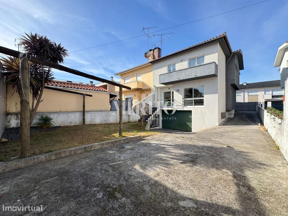Moradia T4 para arrendamento em Arcozelo, Barcelos