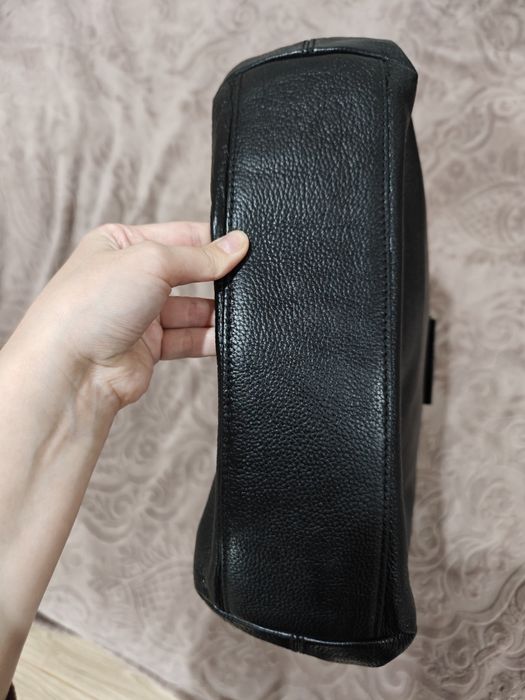 Kate Spade torebka na ramię skórzana skóra naturalna czarna vintage