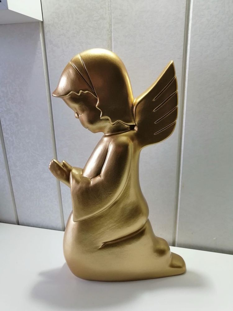 Anjo de ceramica portuguesa