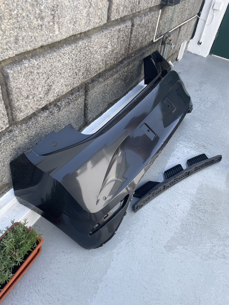Para-choques VW iD3 + suporte
