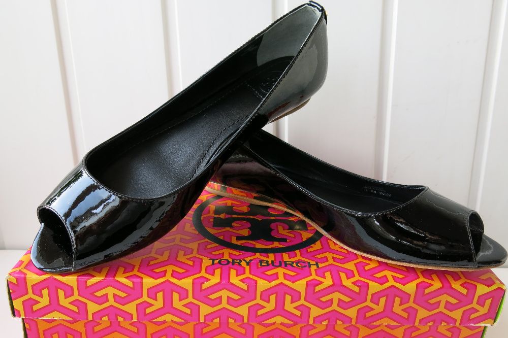 Tory Burch Мокасины лакированые с открытым носком, р. 36 оригинал